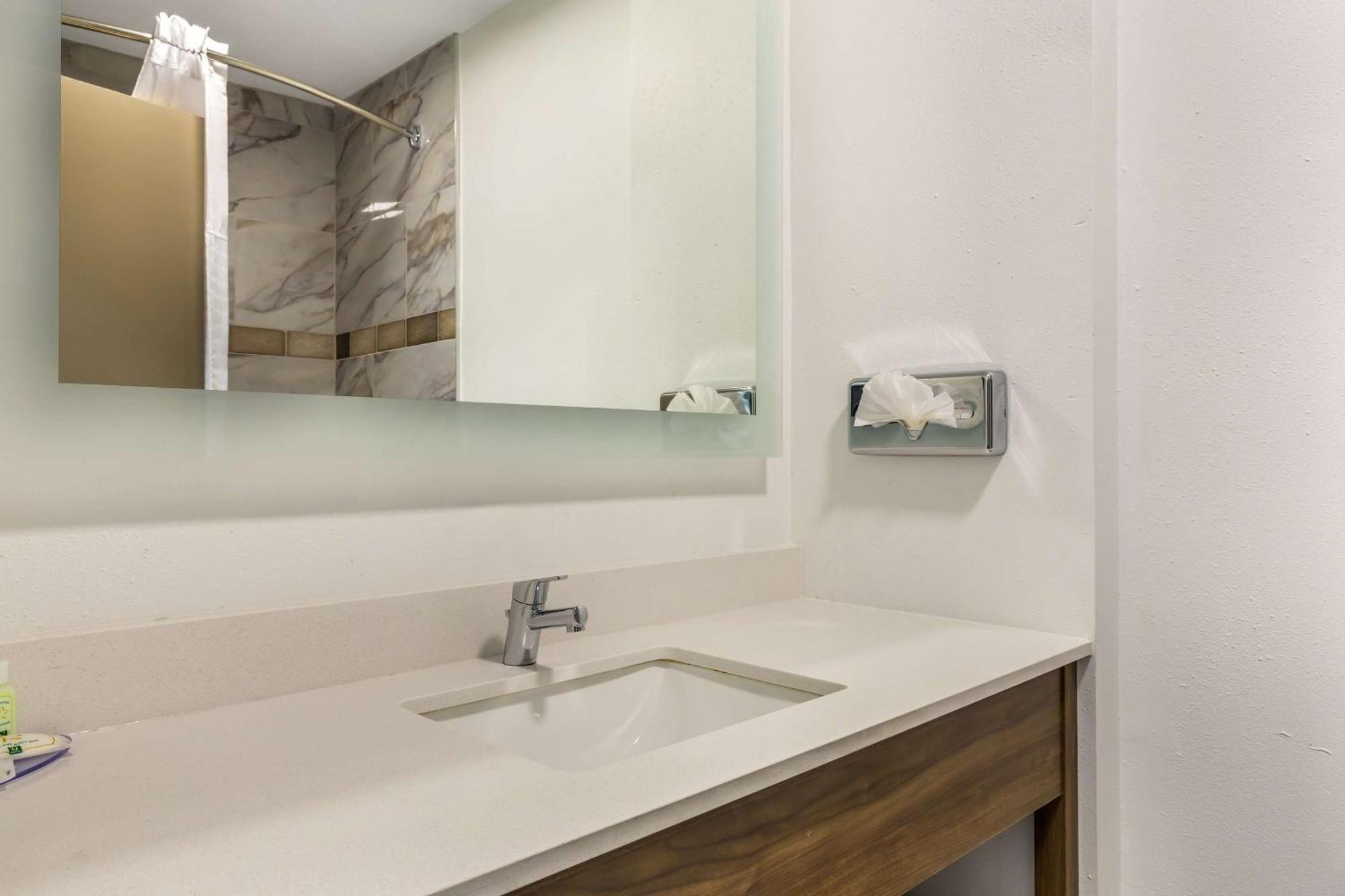 Quality Inn Asheboro South Bagian luar foto