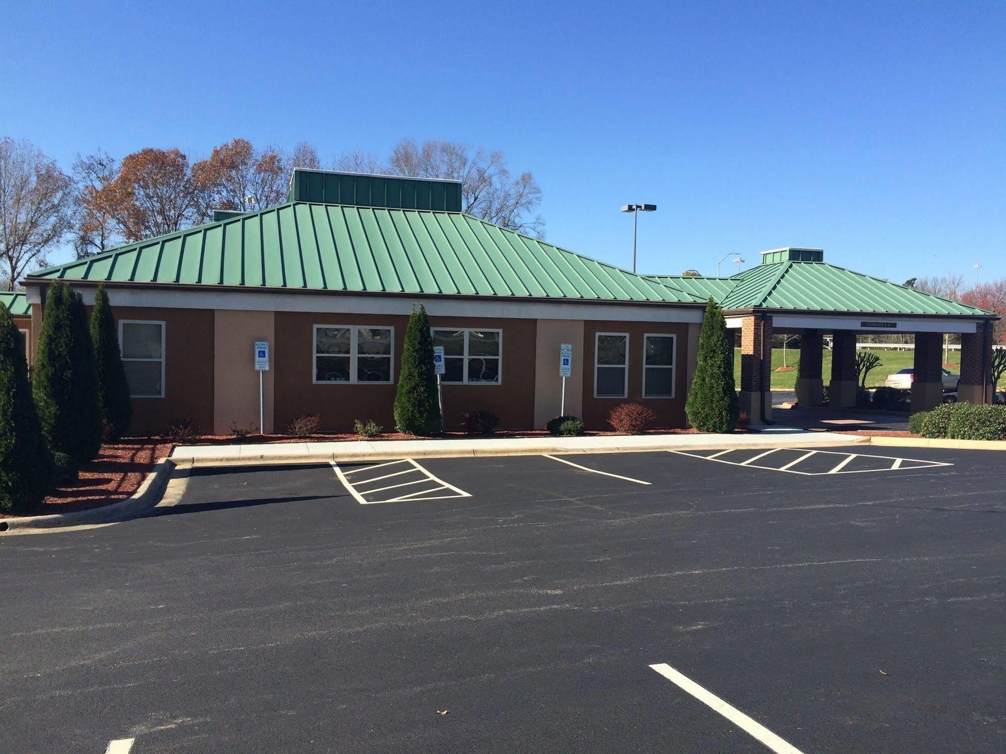 Quality Inn Asheboro South Bagian luar foto